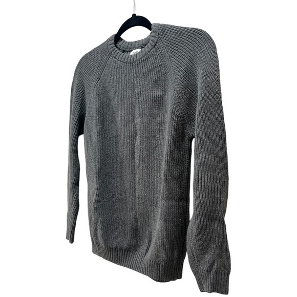 Gray Zara Knit Sweater in like new condition Size S - Picture 2 of 8